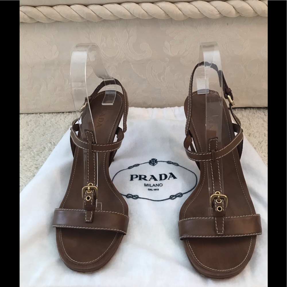 Prada size 9 1/2 brown T strap leather sandals